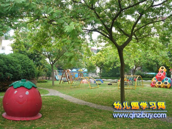 幼儿园校园环境创设1