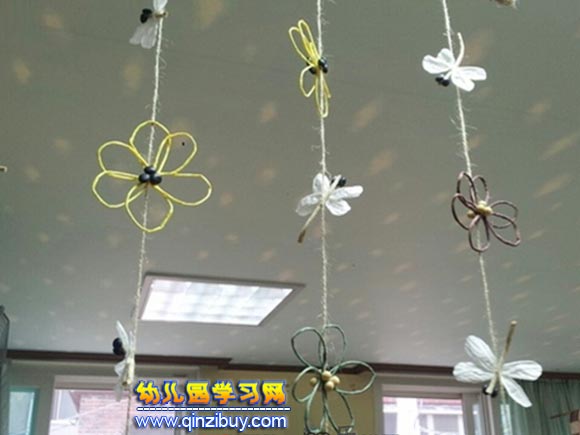 白色的蜻蜓│幼儿园吊饰布置图片