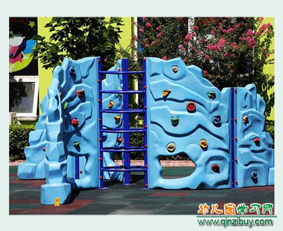 漂亮的儿童攀爬墙_幼儿园户外环境设计