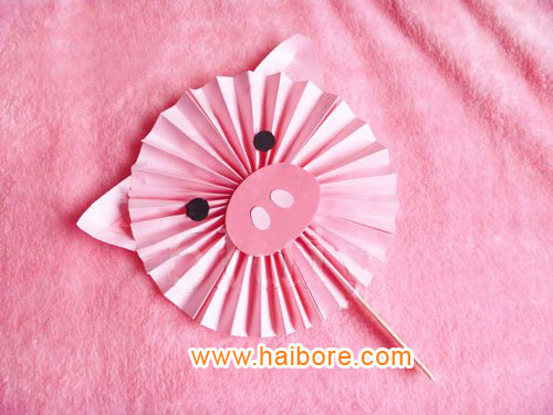 幼儿园环保手工制作:扇子小猪-幼儿园教案网